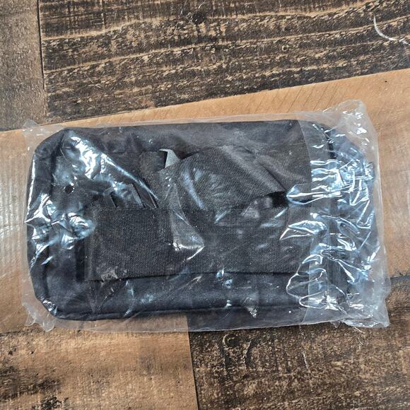 2024 NCAA Women's Final Four Black Fanny Pack - Picture 2 of 2